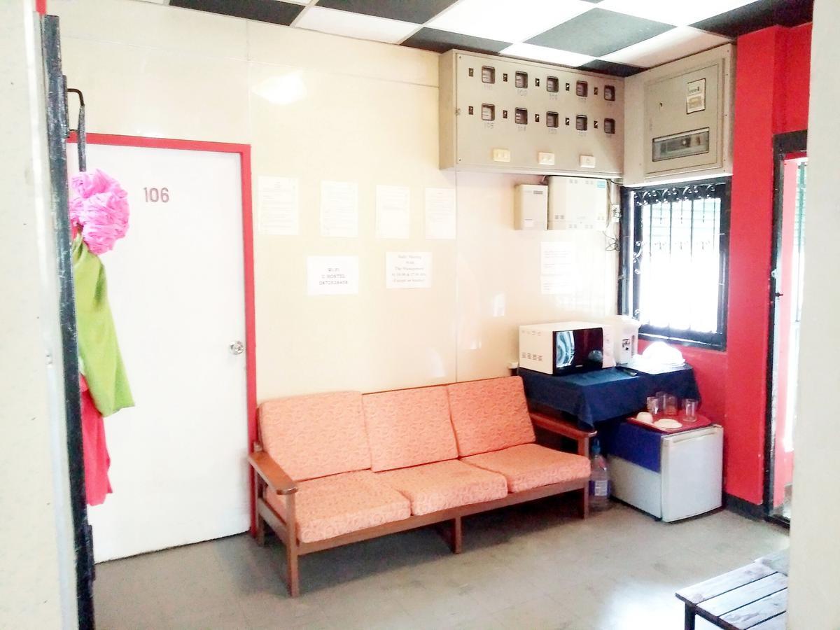 U Hostel Bangkok Exterior photo