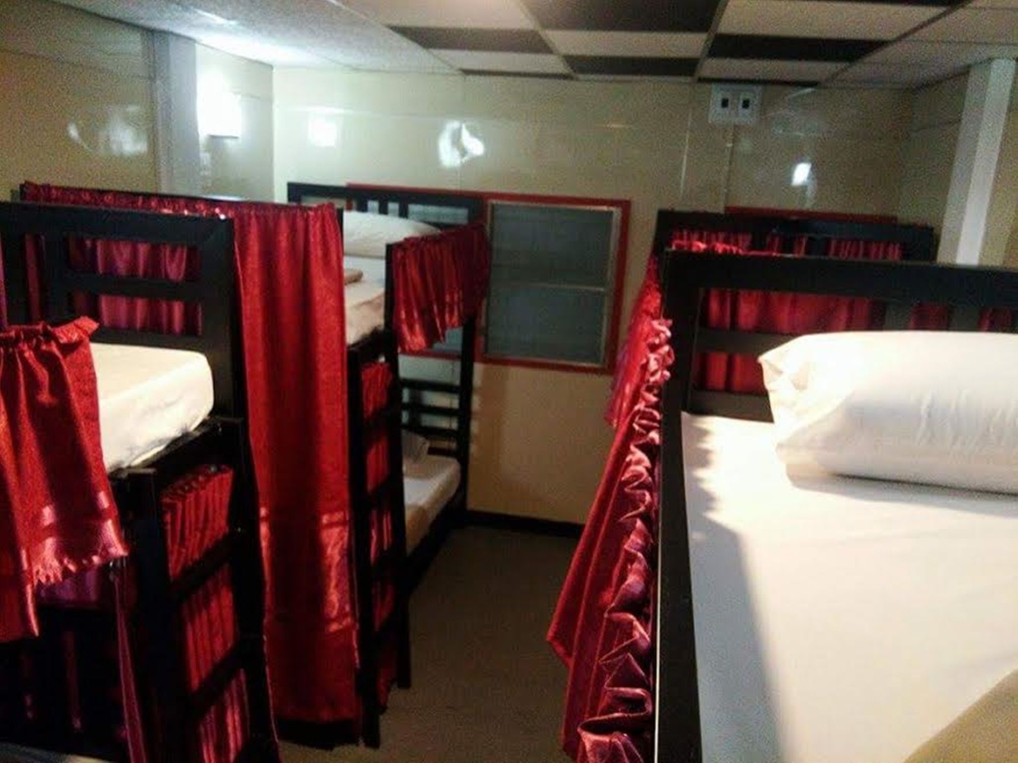 U Hostel Bangkok Exterior photo